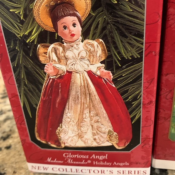😇 (6)Hallmark Keepsake Madame Alexander Christmas Ornaments🎄offers welcomed🎁 - Picture 7 of 7